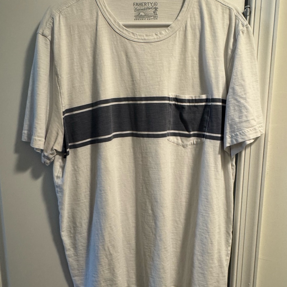 Faherty Gray and Blue Short Sleeve Tees